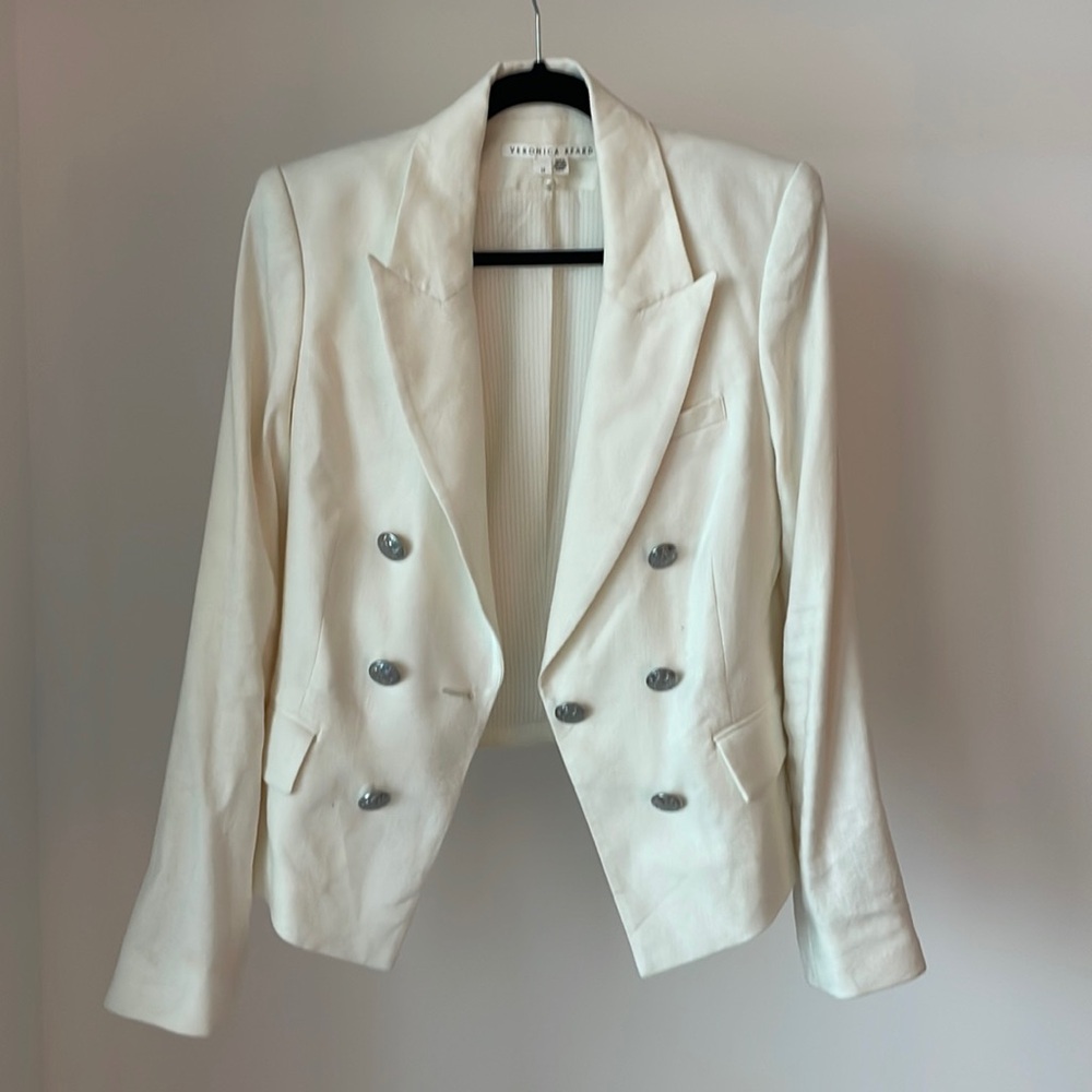 Veronica Beard White linen blazer with silver buttons size 12